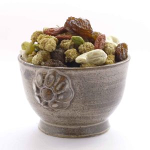 Tibetan dried fruit mix mullberry goji raisins pistachio