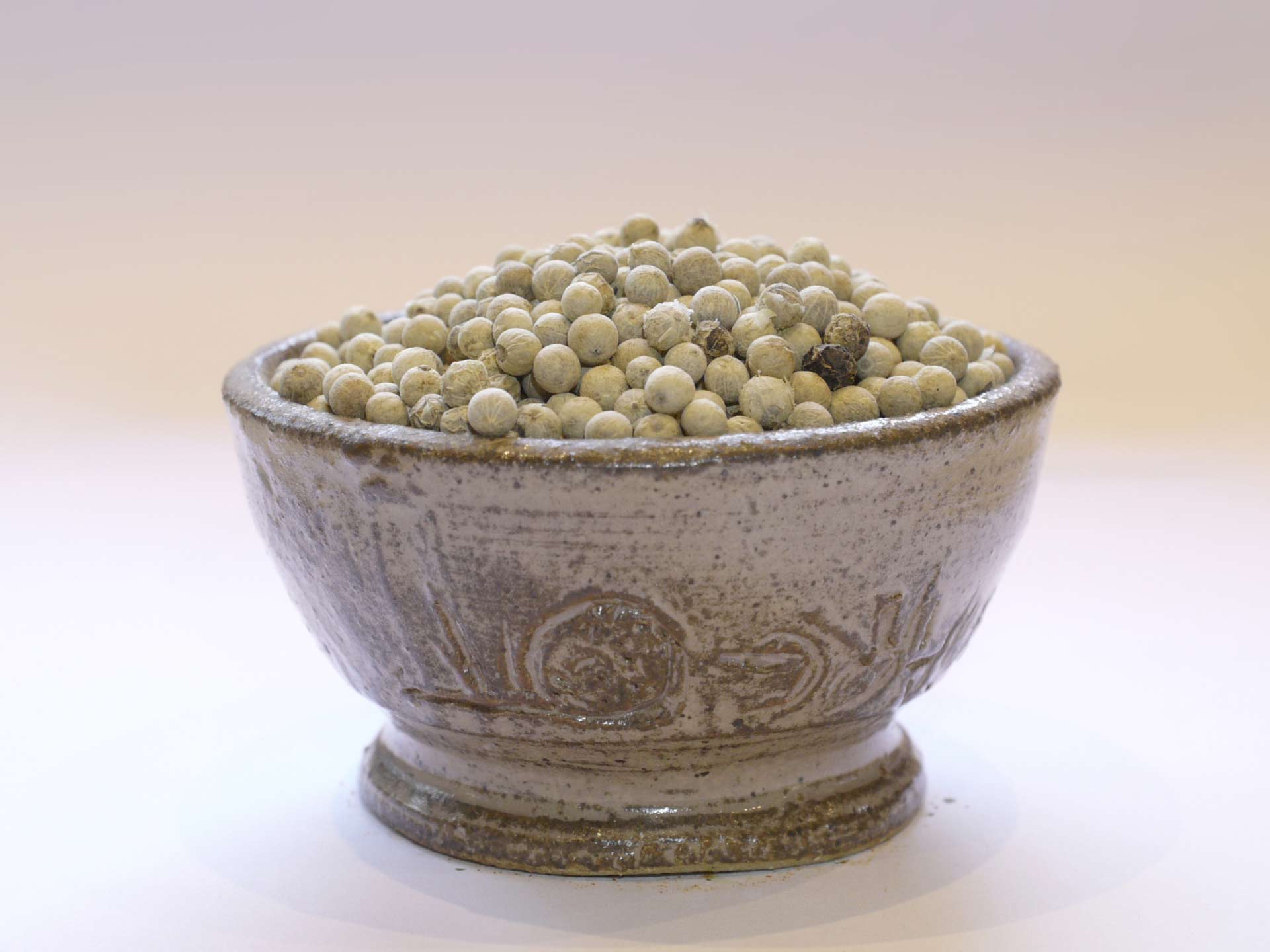 Poivre blanc Malabar en grains (20g) – Au Gramme Près